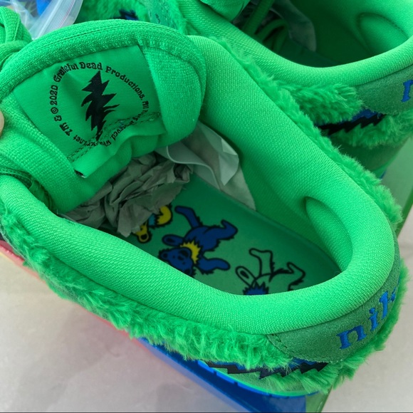 Nike Men’s SB Dunk Low - Grateful Dead Green - Picture 8 of 10
